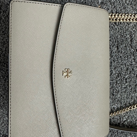 Never used grey Tory Burch bag - Picture 2 of 4